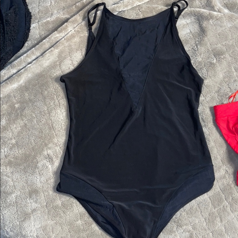 Black like new bodysuit f21